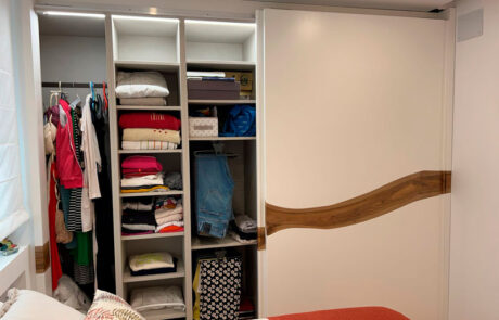 Armario detalles nogal